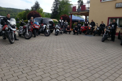 photo5220212365658798081